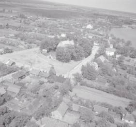 rynek. Widok ogólny rynku od strony południowej , skan 1