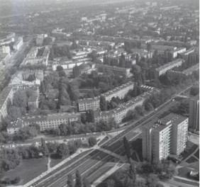zabudowa dzielnicy Żoliborz. Fragment zabudowy Żoliborza od strony północnej - zachodniej, skan 1