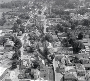 zabudowa centrum miasta. Fragment północnej - zachodniej Części centrum miasta od strony północnej - zachodniej, skan 1