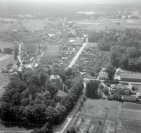 układ urbanistyczny. Widok ogólny układu urbanistycznego od strony północnej , skan 1