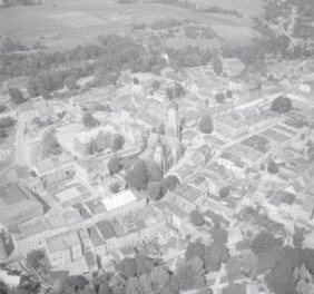 układ urbanistyczny. Widok ogólny układu urbanistycznego od strony południowej - zachodniej, skan 1
