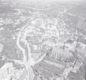 układ urbanistyczny. Widok ogólny układu miasta od strony południowej, skan 1