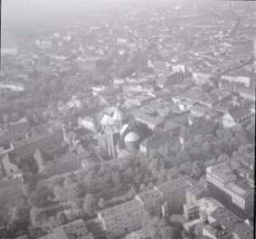 Zespół zabudowy ulicy Grodzkiej  przy kościele świeku Piotra i Pawła od strony wschodniej, skan 1