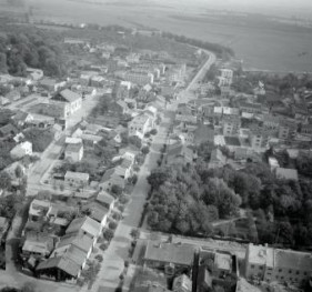 zespól urbanistyczny. Fragment zabudowy zachodniej części miasta od strony zachodniej, skan 1