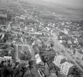 układ urbanistyczny. Widok ogólny miasta od strony południowej - wschodniej, skan 1