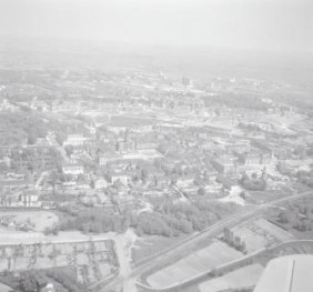 układ przestrzenny. Widok ogólny od strony zachodniej, skan 1