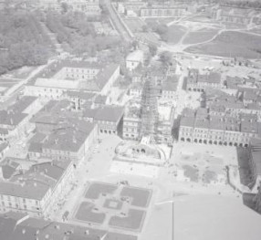 rynek. północnej I zachodniej pierzeja rynku od strony południowej, skan 1