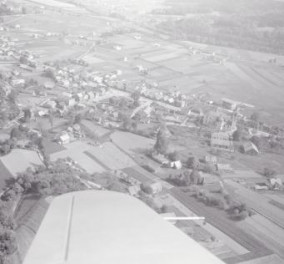 zabudowa miasta. Widok ogólny zabudowy od strony północnej - zachodniej, skan 1