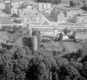 Fragment murów miejskich, skan 1