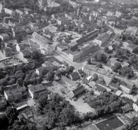 zabudowa miasta. Fragment zabudowy miasta od strony południowej - wschodniej , skan 1