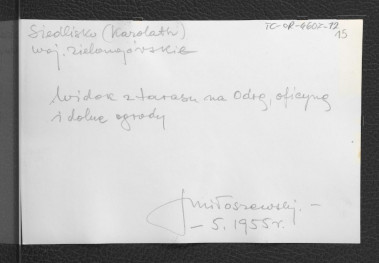 fotografia czarno-biała przedstawiająca widok z tarasu na Odrę, oficynę oraz dolne ogrody , skan 2