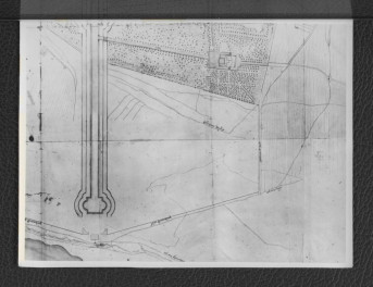 fotografia czarno-biała przedstawiająca ogólny plan sytuacyjny Kalwarii Ujazdowskiej z ok. 1732 r., skan 1