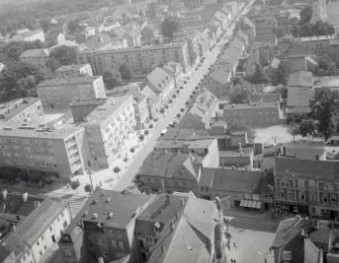 fragment nowego osiedla mieszkaniowego od strony płd., skan 1