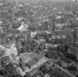 widok ogólny układu urbanistycznego miasta od strony zach, skan 1