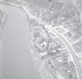 widok ogólny zespołu klasztornego Norbertanek, skan 1