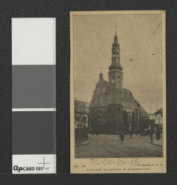 wycinek zawierający reprodukcję dwubarwnej fotografii przedstawiającej widok na kościół klarysek w wymienionym mieście                                                                                                           , skan 1