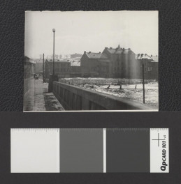 widoki okolicy miejscowego parku, skan 18