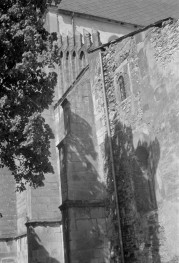 klasztor - elewacja, przypory, szczyt, skan 1