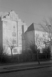 klasztor dominikanów - elewacja, skan 1