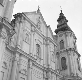 bazylika św. Piotra i św. Pawła - górna fasada, skan 1