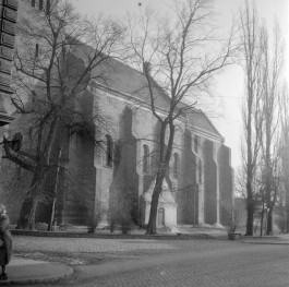kościół parafialny pw. św. Floriana, XV, 1790-1808 - elewacja boczna, skan 1