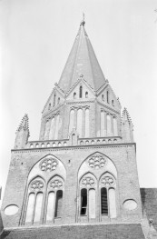 kościół Mariacki - wieża , część górna, skan 1