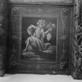 archikatedra pw. Świętej Trójcy - wnętrze: fragment polichromii empory, skan 1