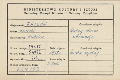 Ruiny zamku - fragment - metryczka, skan 1