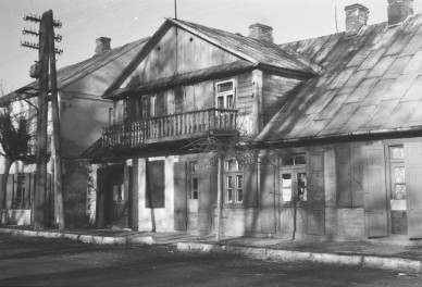 dom - elewacja frontowa, skan 1
