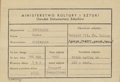 Kościół cmentarny p.w. Św. Trójcy - widok ogólny od płd-zach. - metryczka, skan 1