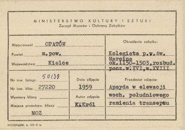 Kolegiata - widok na absydę przy płd. ramieniu transeptu - metryczka

, skan 1