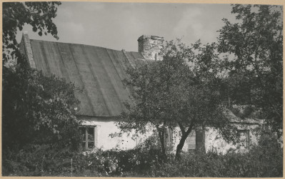 Folwark - widok budynku mieszkalnego , skan 1