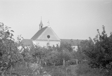 kościół franciszkański - elewacja szczytowa, skan 1