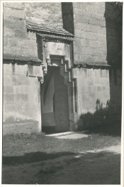 Kościół parafialny - portal gotycki, skan 1