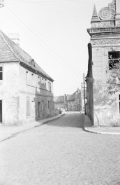 ul. Głogowska - widok z rynku, skan 1