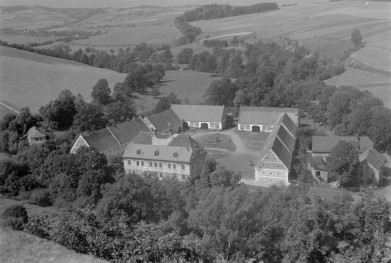 zamek - podzamcze, skan 1