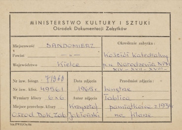  Katedra - wnętrze, tablica pamiątkowa - metryczka, skan 1
