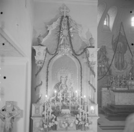 kościół Krzyża Chrystusowego - wnętrze, ołtarz, skan 1