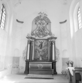 klasztor Franciszkanów - Kalwaria Pakoska - kaplica pw. Wniebowstąpienia Pańskiego - wnętrze - ołtarz, skan 1