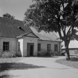 dom parafialny - elewacja, skan 1