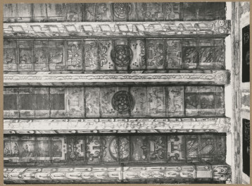 Pałac biskupów - wnętrze, d. sala jadalna, fragment polichromii stropu , skan 1