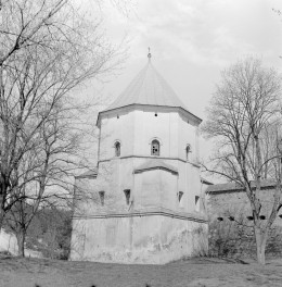zespoł klasztorny Bernardynów - fortyfikacje: wieża południowo-zachodnia, skan 1