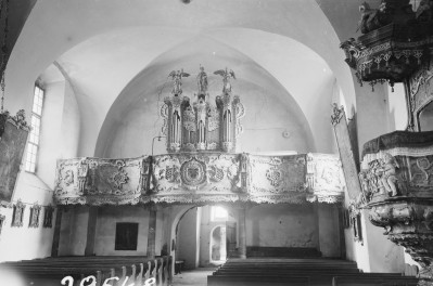 kościół parafialny św. Anny - wnętrze, chór, skan 1