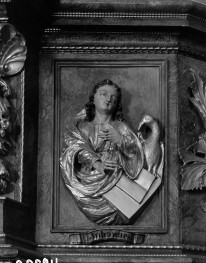 kościół pw. Wniebowzięcia Najświętszej Maryi Panny i św. Mikołaja - wnętrze - nawa główna - ambona - fragment św. Jan, skan 1