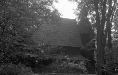 park Szczytnicki - kościół pw. św.  Jana Nepomucena - elewacja boczna, skan 1