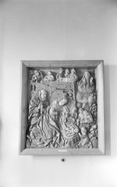 dawny kościół klasztorny dominikanek pw. Świętego Ducha, ob. muzeum - płaskorzeźba "Boże Narodzenie" - ok. 1500 z Płużnicy, skan 1