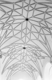 kościół św. Jana Chrzciciela - wnętrze: sklepienie gwiażdziste w prezbiterium, skan 1
