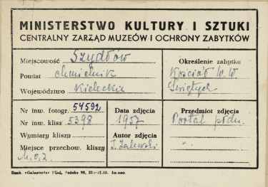 Kościół filialny - widok na portal w elewacji płd. - metryczka, skan 1