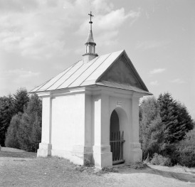 kaplica Kalwarii "Zaparcie się Piotra" - elewacja południowo-zachodnia, skan 1