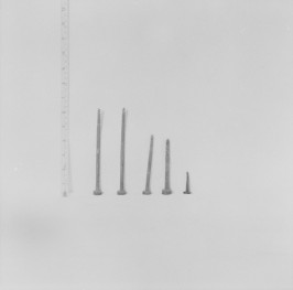 Klasztor ss. Klarysek - fragmenty pozytywu szkatulnego - wkręty, skan 1